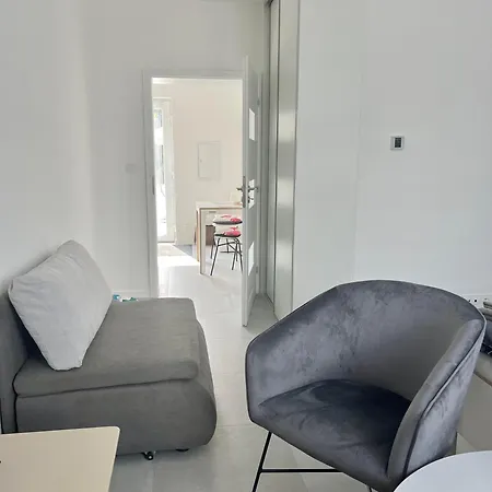 2 Moderne Apartmany 19 A 95 V Sukromi V Centre Mesta Turcianske Teplice Exterior photo