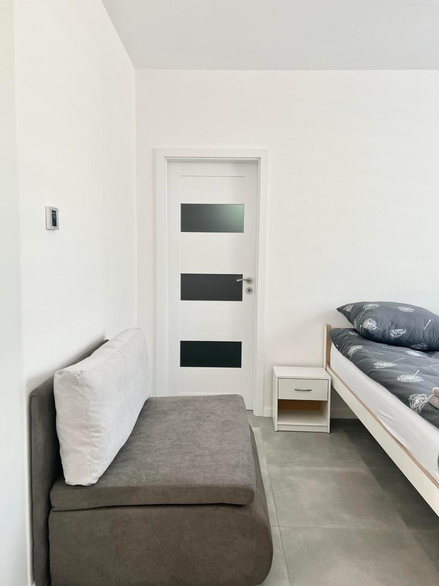 2 Moderne 19 A 95 V Sukromi V Centre Mesta