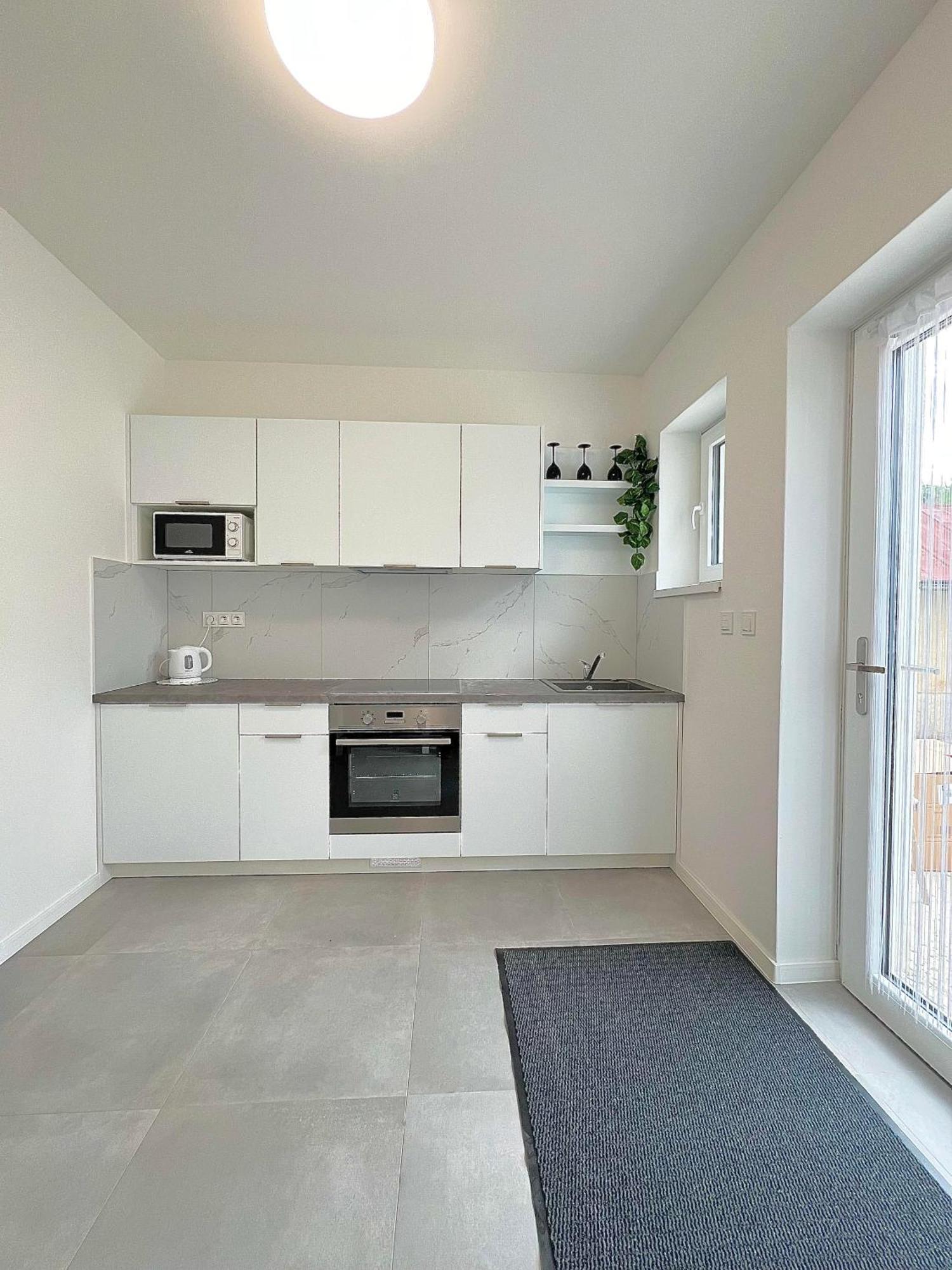 2 Moderne 19 A 95 V Sukromi V Centre Mesta